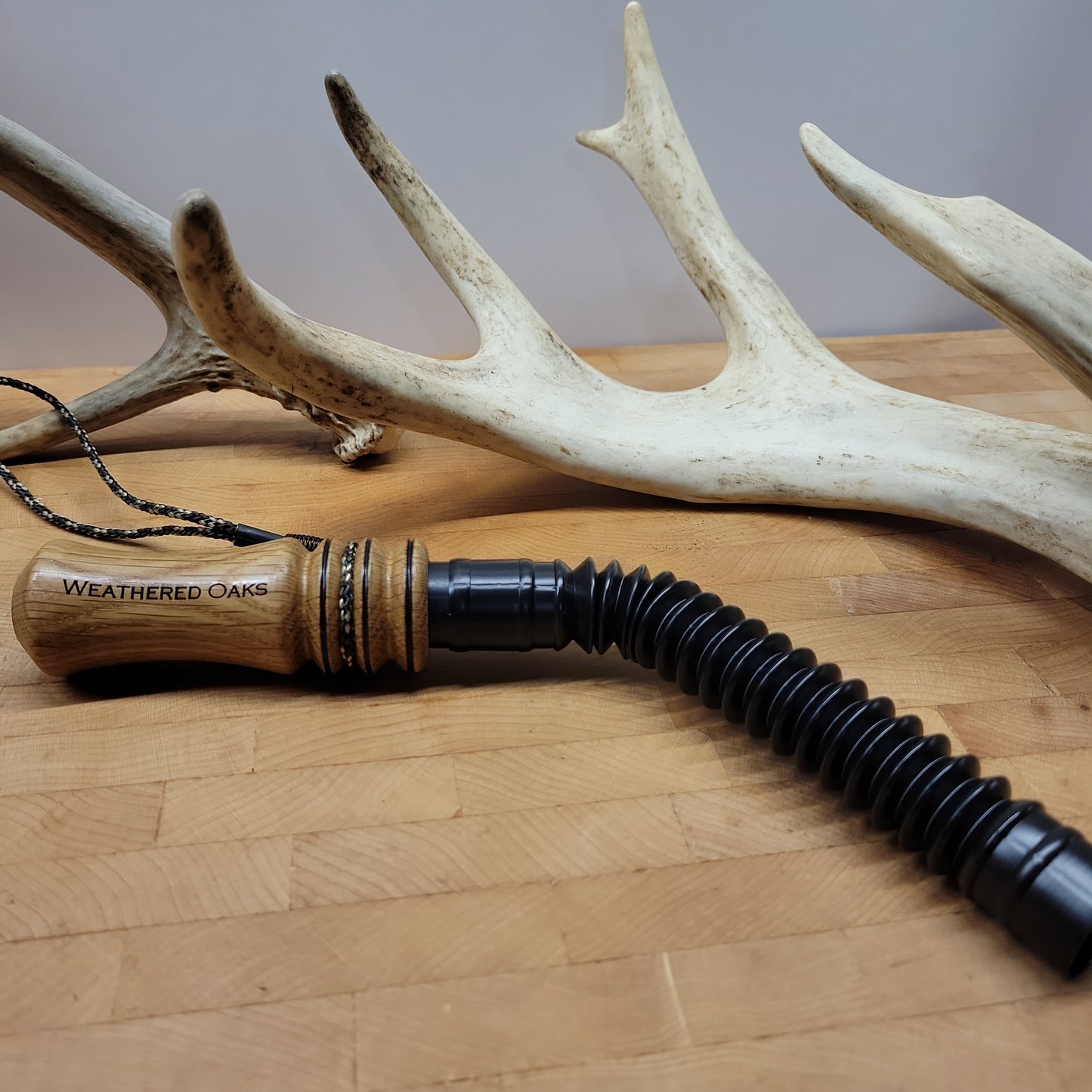 Low profile magnum buck grunt
