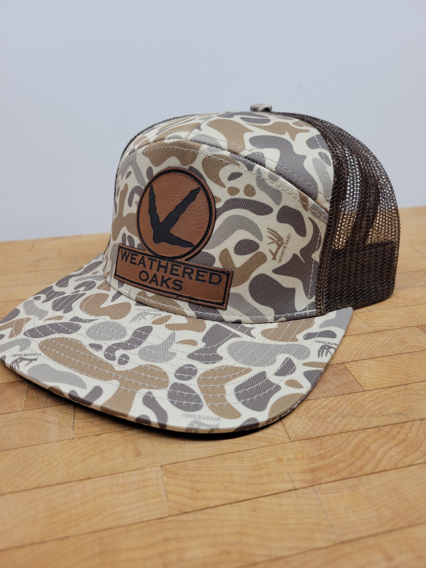 7 panel old school leather patch hat